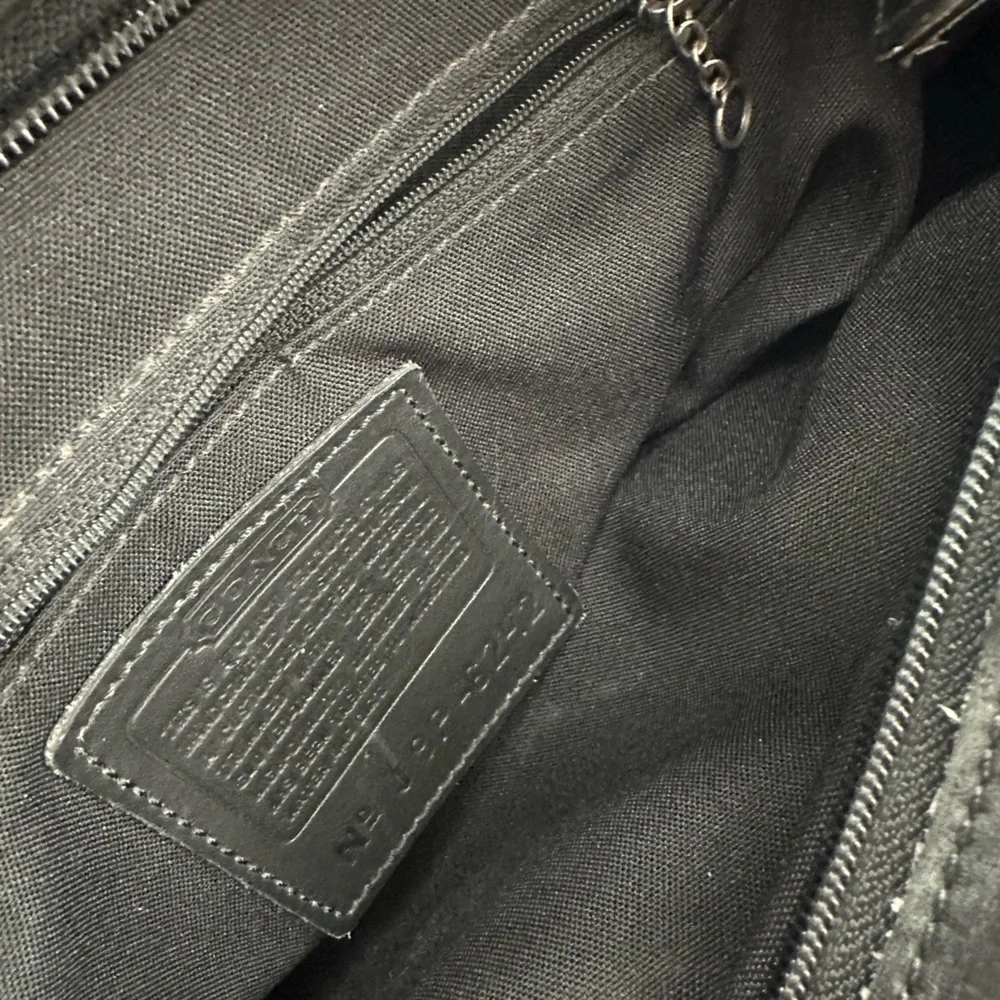 Vintage Coach Black Nylon Shoulder Bag Leather Trim Made in Costa Rica